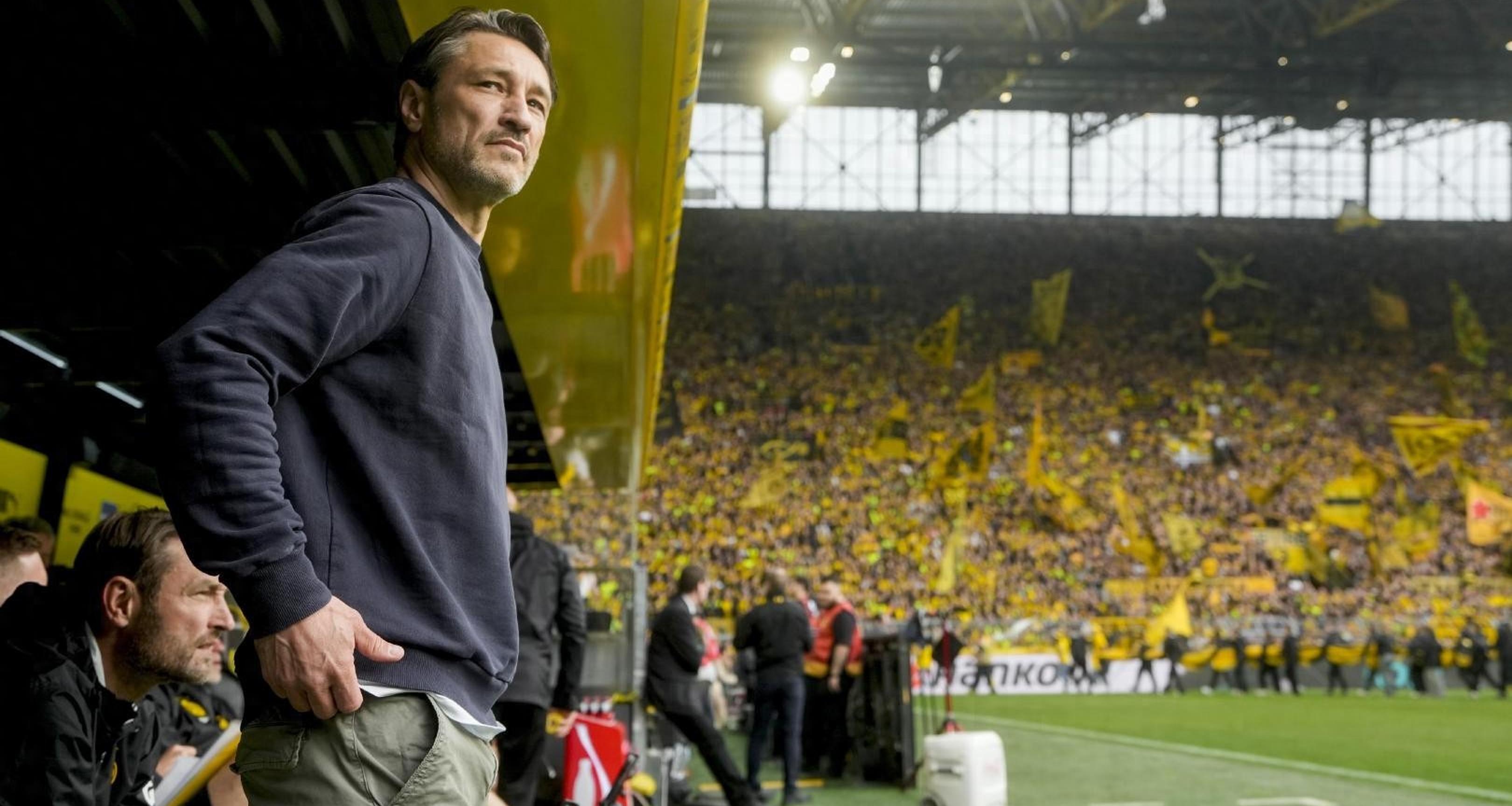 2025年最受欢迎游戏拜仁后卫神勇救险，助球队成功保级，制作点击自己.